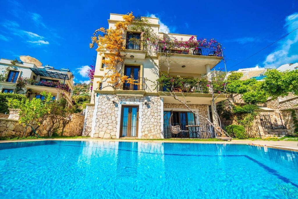 Azure Apartment With Sea View In Kalkan Exteriér fotografie