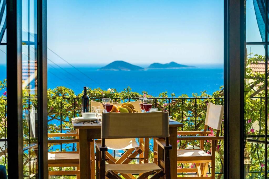 Azure Apartment With Sea View In Kalkan Exteriér fotografie